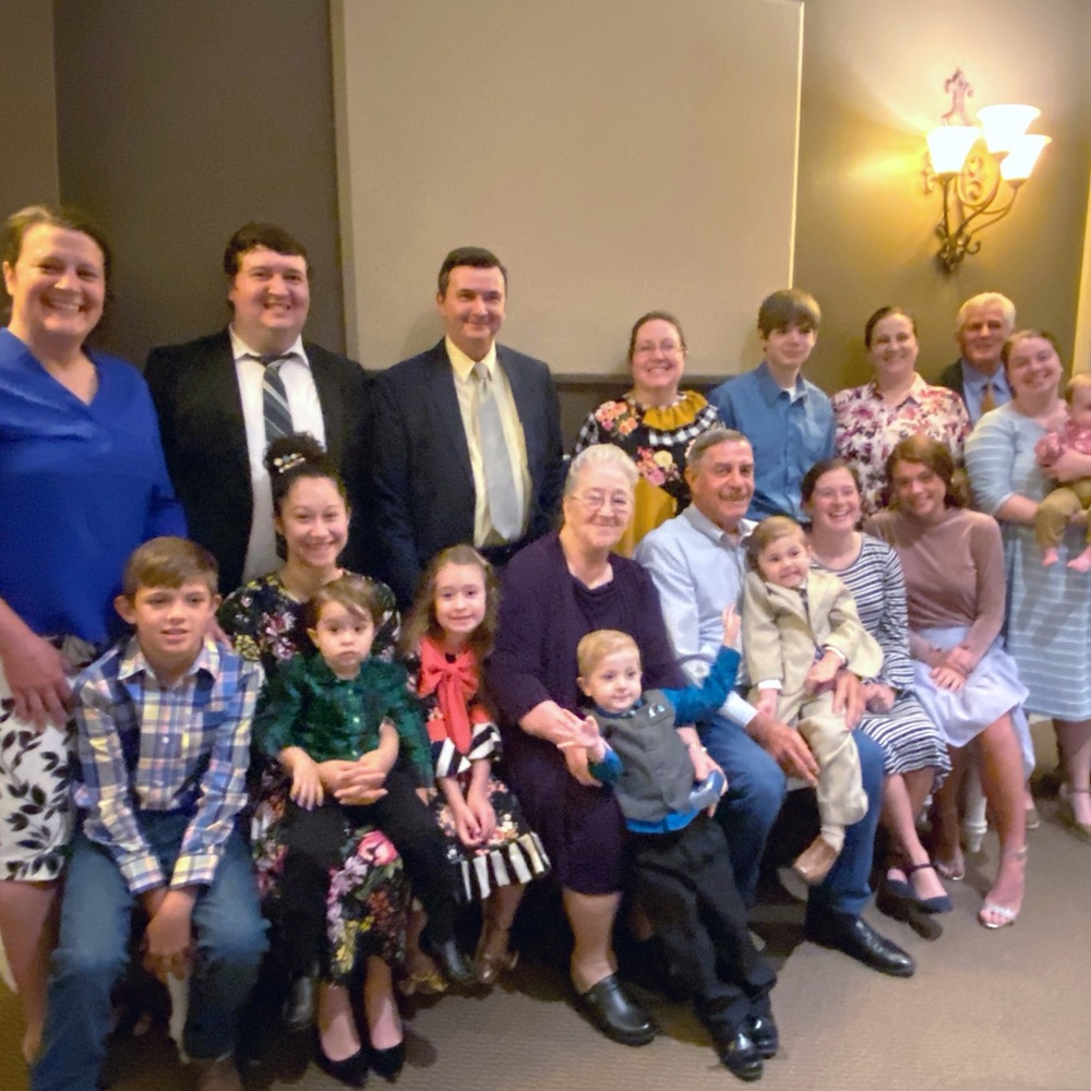 Meet your Posher, Ramona